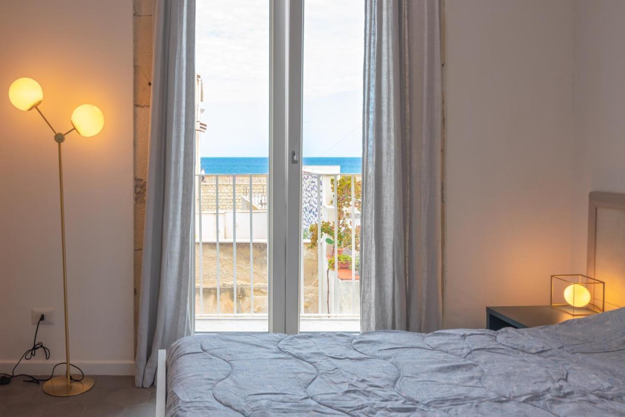 Dimora Di Levante- Ortigia Holidays Syrakusa Exteriör bild