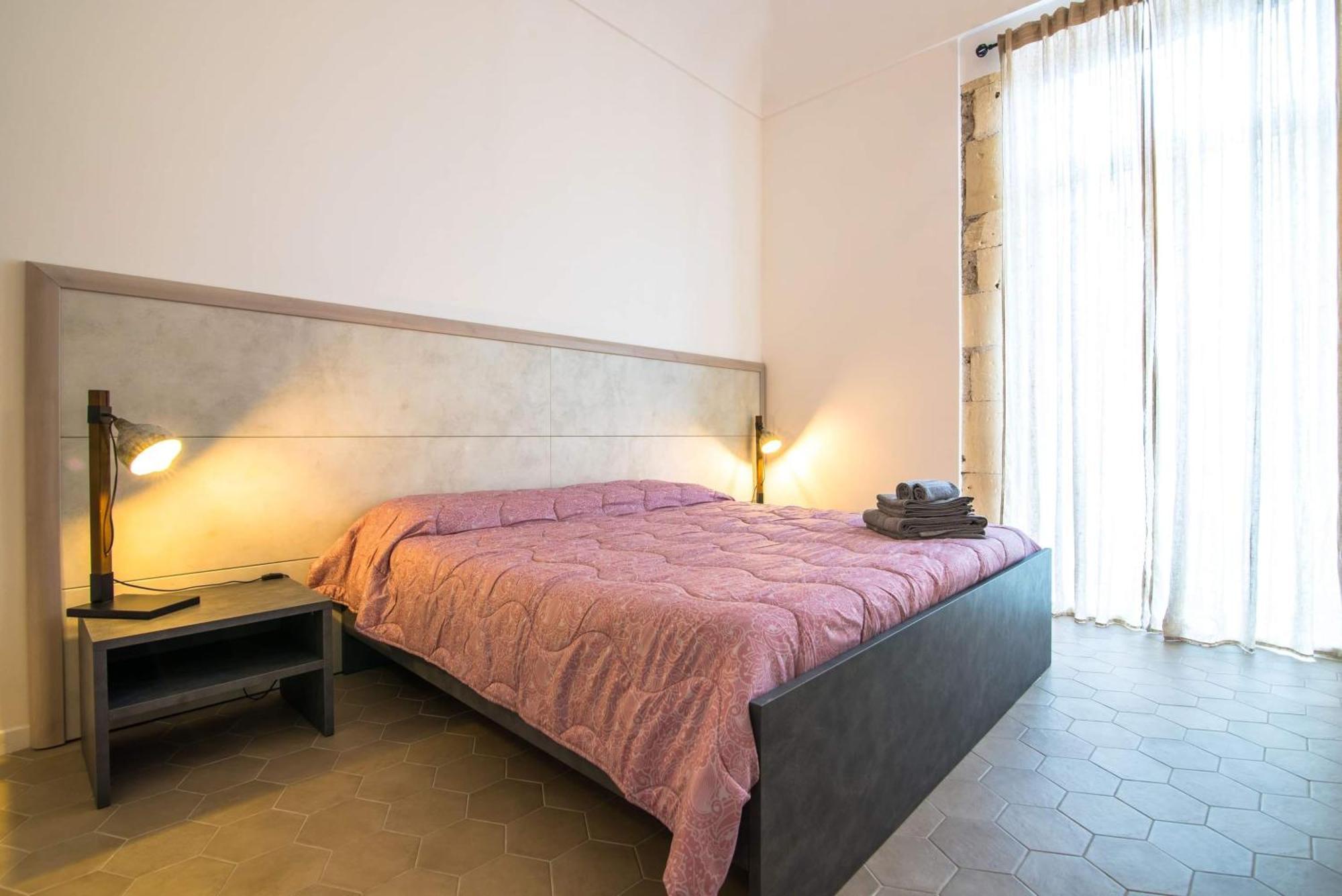 Dimora Di Levante- Ortigia Holidays Syrakusa Exteriör bild